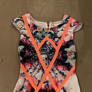 Fitted, short sleeve, colorful dress